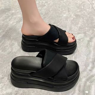 DÉP BÁNH MÌ QUAI CHÉO CÁCH ĐIỆU