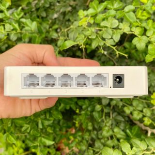 Switch 5 cổng / Thiết bị chuyển mạch H3C Magic BS205-EU (9801A5B3) - Bảo hành 3 năm