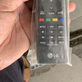 Remote tivi LG giữa vuông rời