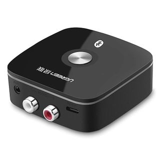 UGREEN 30445 - Wireless Bluetooth Audio Receiver 5.0 with 3.5mm and 2RCA Adapter with SRRC