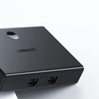 UGREEN 30345- USB 2.0 Sharing Switch 2x1 (Black)