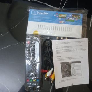 Đầu Thu Truyền Hình Số Mặt Đất DVB-T2 VINABOX T220S Tặng kèm 1 Anten AVG