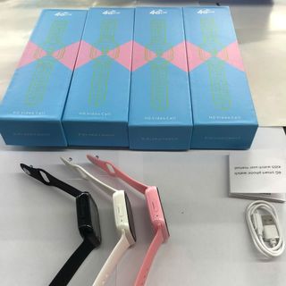 Đồng hồ định vị trẻ em C36 nghe gọi Video, màn hình OLED, sạc hít, vỏ phun nhũ bóng, có đèn Pin