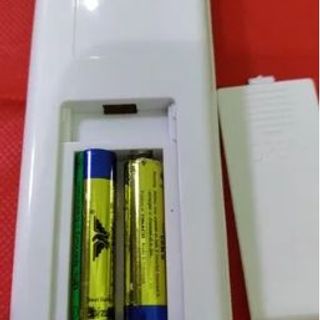 Remote máy lạnh Electrolux ML126 - Nút xanh dương