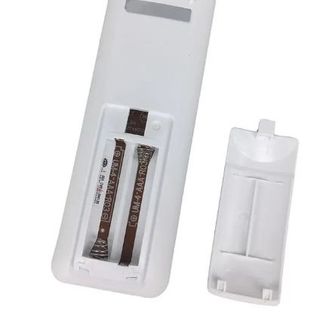 Remote máy lạnh Sanyo ML105 - Nút cam phải