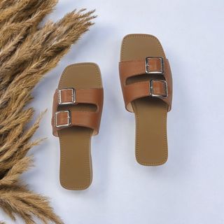 Dép xẹp 1 phân , mặt pháp quai bảng 2 khoá.