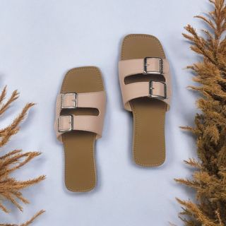 Dép xẹp 1 phân , mặt pháp quai bảng 2 khoá.