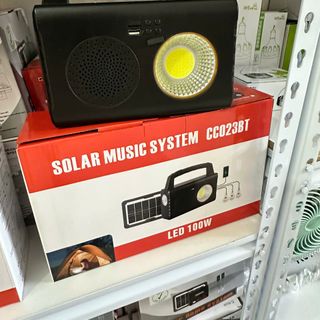 Loa Bluetooth & Đèn Chiếu Sáng Sạc Năng Lượng Mặt Trời CC023
