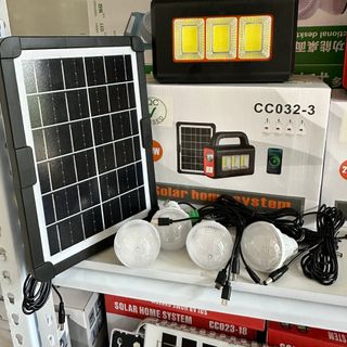Đèn Pin Năng Lượng Mặt Trời & Sạc Dự Phòng Đa Năng CC031-BT