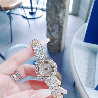ĐỒNG HỒ NỮ CHÍNH HÃNG MỚI NHẤT FUNMEI F00 FULL ĐÁ PHA LÊ ĐI KÈM TEM KÍCH HOẠT ĐIỆN TỬ