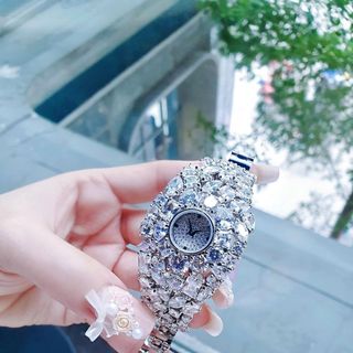 ĐỒNG HỒ NỮ CHÍNH HÃNG MỚI NHẤT FUNMEI FGRAF  FULL ĐÁ PHA LÊ ĐI KÈM TEM KÍCH HOẠT ĐIỆN TỬ