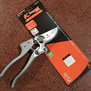 KÉO CẮT CÀNH LƯỠI THÉP SK5 NHẬT KAPUSI