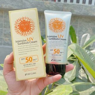 Kem Chống Nắng 3WClinic Intensive UV Sunblock Cream SPF 50PA+++