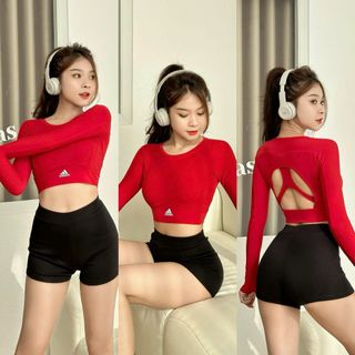 Áo croptop tay dài hai lớp ( có chỗ đựng mút ) Chất liệu: poly 2 da Size: MLXLXXL Ri: 2222 Tách nửa ri được