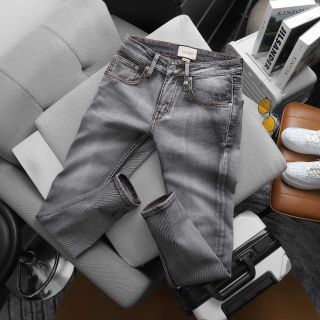 Quần Jean nam. Chất jean co giãn- dày dặn Mền mịn.