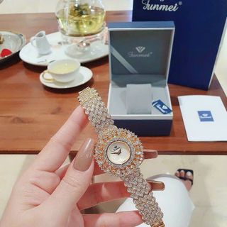 ĐỒNG HỒ NỮ CHÍNH HÃNG MỚI NHẤT FUNMEI F2030 FULL ĐÁ PHA LÊ ĐI KÈM TEM KÍCH HOẠT ĐIỆN TỬ
