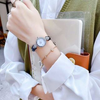 ĐỒNG HỒ NỮ CHÍNH HÃNG MỚI NHẤT SCOTTIE DÂY DA MẶT TRÒN