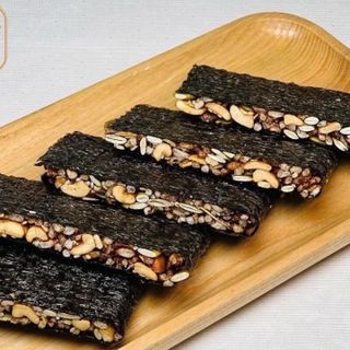 THANH RONG BIỂN KẸP HẠT GIÒN MẶN BÉO KHÔNG ĐƯỜNG GÓI 250G NC011 - LADY'S PASSION