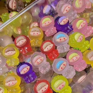 CHARM Túi mù MOI TRÁI CÂY EM BÉ NGỒI phát sáng  (3,8cm) may mắn mô hình hoạt hình ba chiều phát sáng-Đồ chơi dạ quang- CHARM - DIY