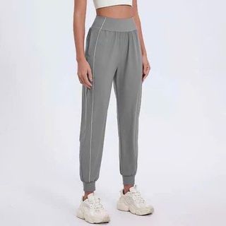Quần jogger nữ Chất liệu: thun Size: MLXLXXL Ri: 2222 Tách nửa ri được