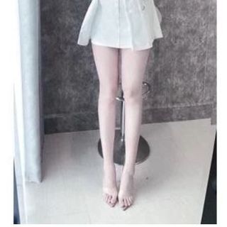 Bộ Vest 2 Món Cổ Tròn Nhiều khuy Kèm Đai Kèm Chân Váy Giấu Dáng Hàn Quốc 2 Màu Đen Trắng