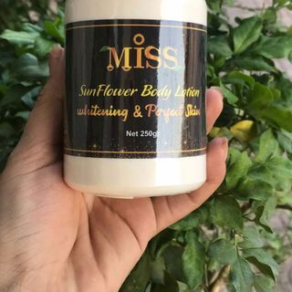 Kem kích trắng Dưỡng Trắng Body Miss Sunflower Thái Lan-250g