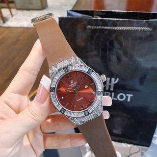 XẢ KHO ĐỒNG HỒ NAM NỮ THỜI TRANG HOT TREND HUB VIỀN ĐÁ VUÔNG
