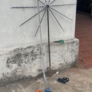 Bộ pháo hoa dính tường ngoài trời