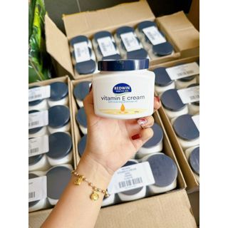 Kem Dưỡng ẩm Mềm Mịn REDWIN Vitamin E Cream 300g