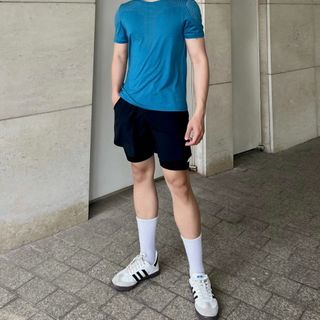Áo nam 
Chất liệu: poly 
Size: MLXLXXL