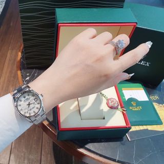 ĐỒNG HỒ NAM NỮ THỜI TRANG HOT TREND RÔ LE MẶT 3D LOGO
