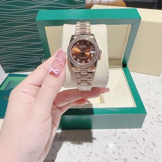 ĐỒNG HỒ NAM NỮ CAO CẤP MỚI NHẤT RÔ LE MÁY CƠ MẶT SAPHIRE VIỀN ĐÁ DÂY BẠC HỒNG