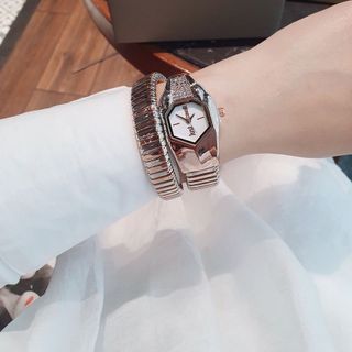 ĐỒNG HỒ NỮ TRUNG CẤP HOT TREND B V L KIỂU RẮN QUÝ PHÁI SANG TRỌNG