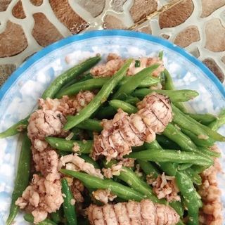 bề bề hay gọi là tôm tít đã lột vỏ lam sạch