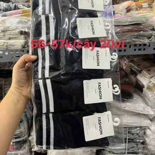 Tất cao cổ sọc trắng đen giá trên sản phẩm(sỉ theo vỉ)