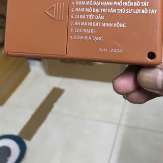 Máy Niệm Phật 9 Bài có kinh địa tạng kèm bộ sạc