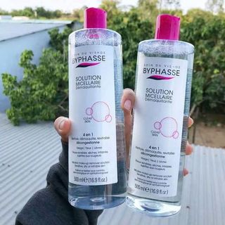 Nước tẩy trang byphase 500ml 95% công thức với thành phần nguồn gốc tự nhiên.