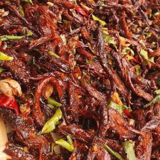 KHÔ BÒ ĐẬP LÁ CHANH - ĂN VẶT QUỐC DÂN AI CŨNG PHẢI MÊ 250G - WINNIE HOUSE