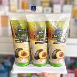 Sữa rửa mặt tinh chất Bơ Thái Lan AronWhitening Oil Control