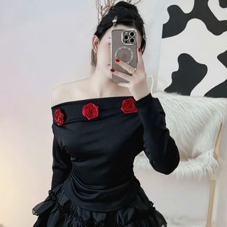 ÁO BẸT VAI NHÚN SƯỜN ĐÍNH HOA - LÊ PHƯƠNG BOUTIQUE