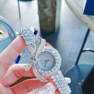 ĐỒNG HỒ NỮ CHÍNH HÃNG MỚI NHẤT FUNMEI MẶT NƠ ĐÍNH FULL PHA LÊ ĐI KÈM TEM KÍCH HOẠT ĐIỆN TỬ