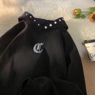 Áo hoodie thêu chữ D ngược, tay phồng, chấtnỉ bông dày mịn