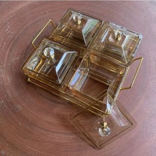 KHAY MỨT TẾT 4 HỦ KÈM KHAY SANG TRỌNG