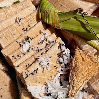 BÁNH MÈ RỤM NGON KHÔNG TƯỞNG, DỪA THƠM LỪNG 500G - WINNIE HOUSE