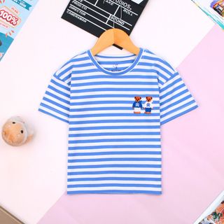 Áo thun cổ tròn Kiteny, có size từ 11 đến 45kg, chất liệu vải cotton hai chiều, dày dặn và thấm hút