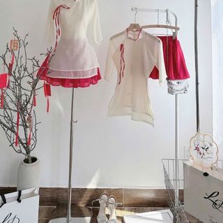 Áo dài cổ tàu chân váy voan xịn