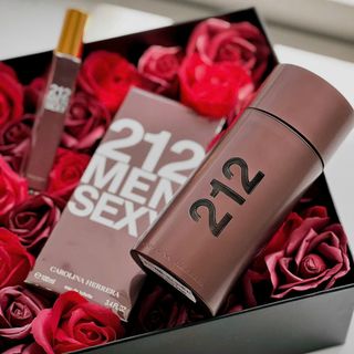 Nước hoa nam CarolinaHerrera 212 Sexy Men - 100ml