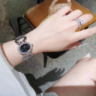 ĐỒNG HỒ NỮ THỜI TRANG HOT TREND TISOT DÂY LẮC MẶT OVAN VIỀN HỘT