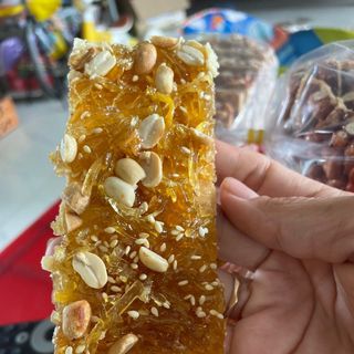 Mứt xoài tứ quý kẹp bánh phồng mì - Vựa khô Bến Tre