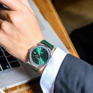 SALE BỎ MẪU ĐỒNG HỒ NAM SIÊU CẤP MỚI NHẤT SAVATOLE DÂY XANH LÁ MÁY THUỴ SĨ